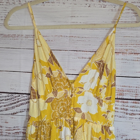 Abercrombie & Fitch Mustard Smocked Dress Size Small - Picture 2 of 9